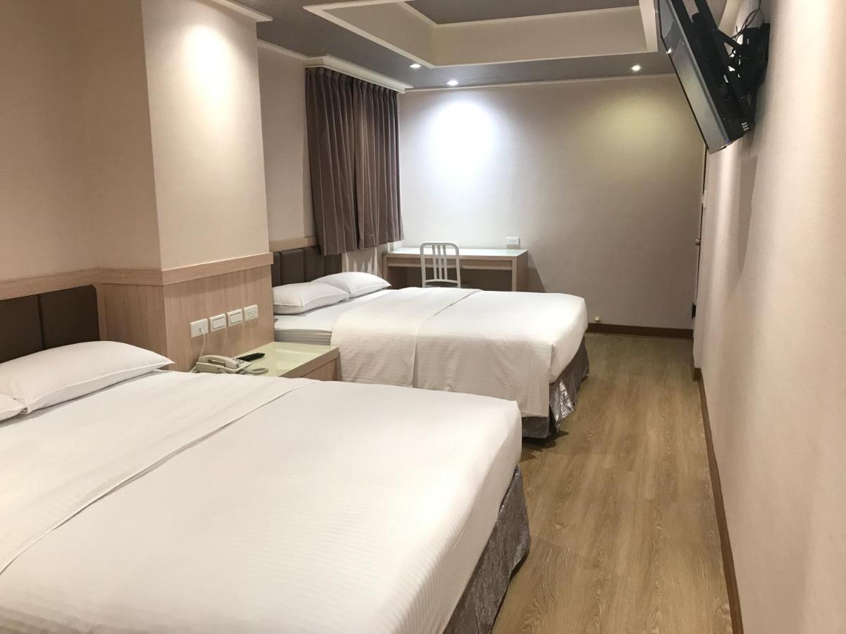 더 영 호텔 주베이 외부 사진